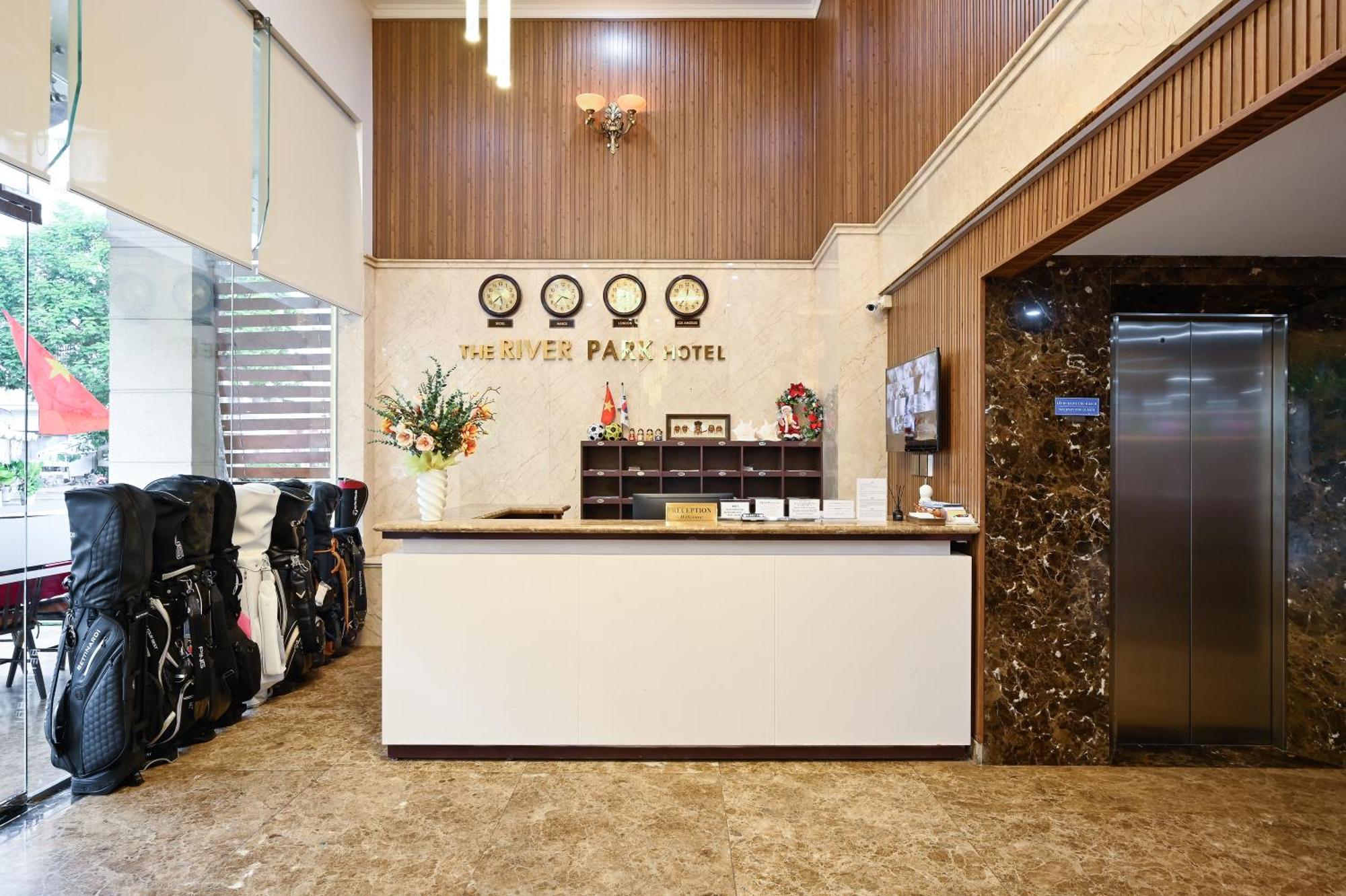 The River Park Hotel Ho Chi Minh-staden Exteriör bild