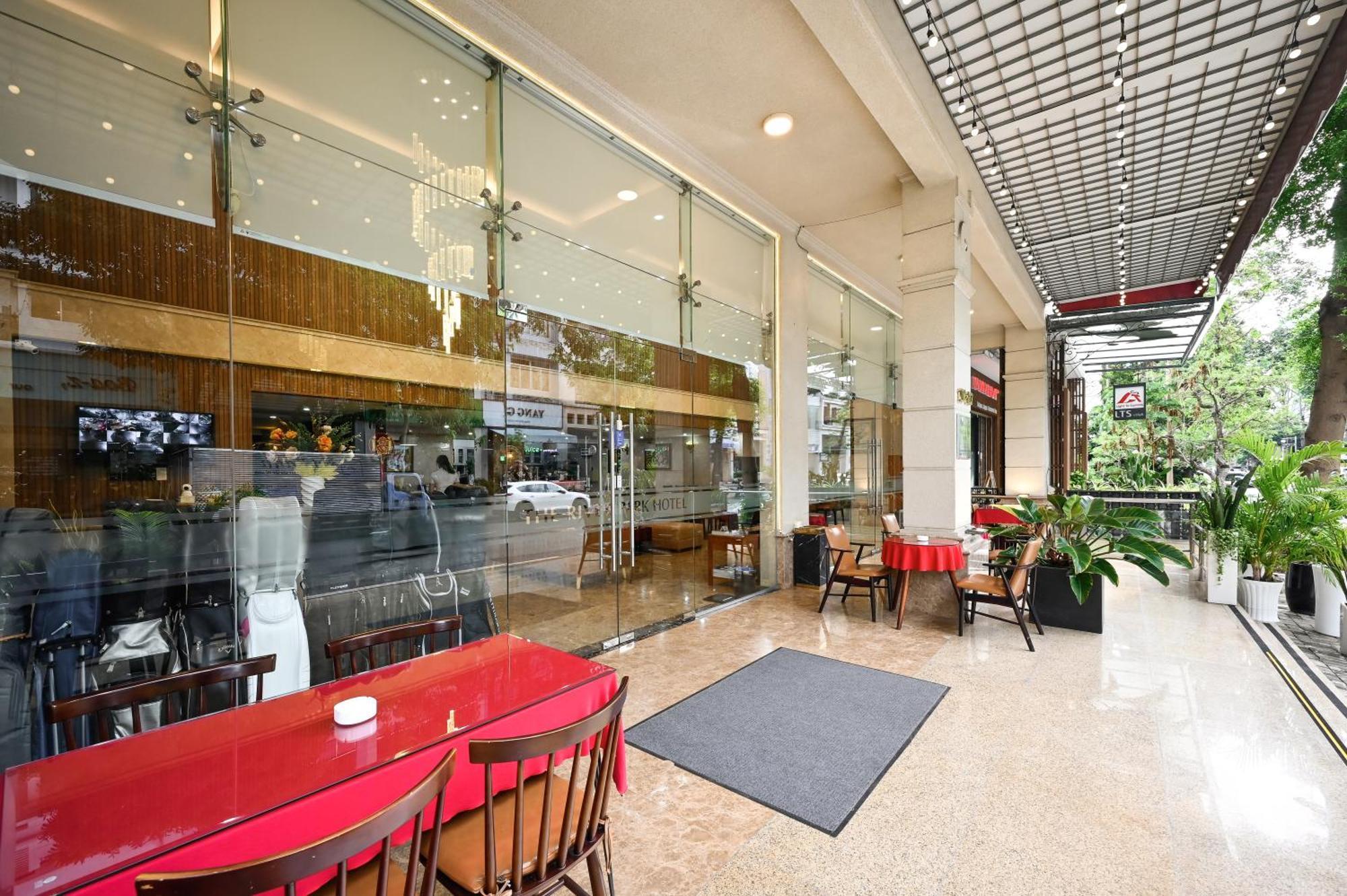 The River Park Hotel Ho Chi Minh-staden Exteriör bild