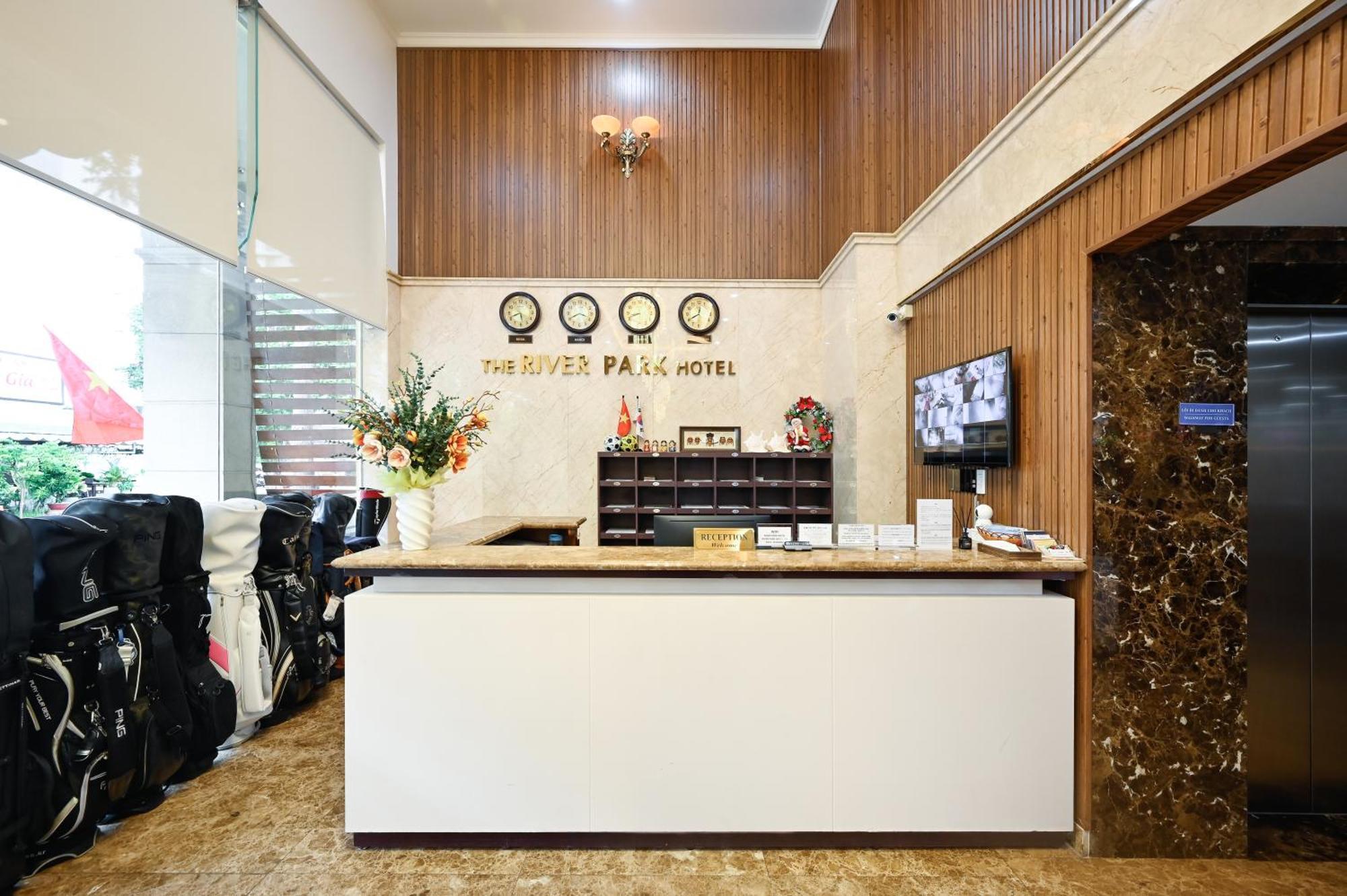 The River Park Hotel Ho Chi Minh-staden Exteriör bild
